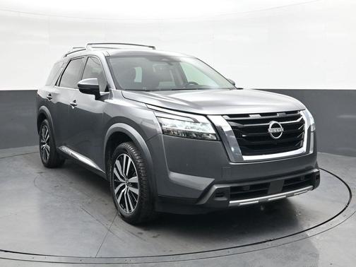 2023 Nissan Pathfinder Platinum 4WD