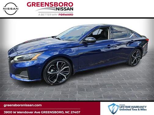 2023 Nissan Altima SR FWD