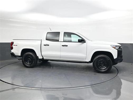 2023 Chevrolet Colorado WT