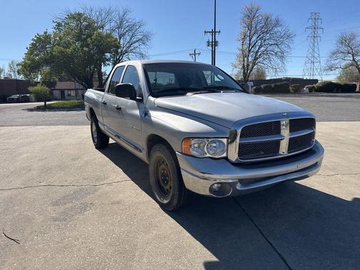 Bright Silver Metallic Clearcoat 2002 Dodge Ram 1500 SLT