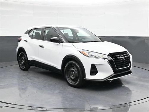 2023 Nissan Kicks S