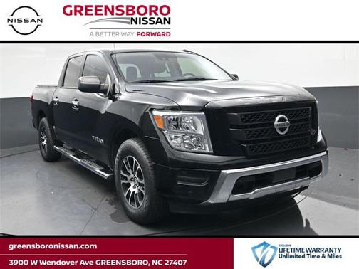 2021 Nissan Titan SV