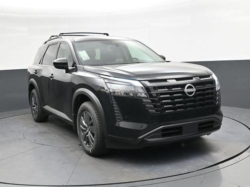 Super Black 2026 Nissan Pathfinder SV