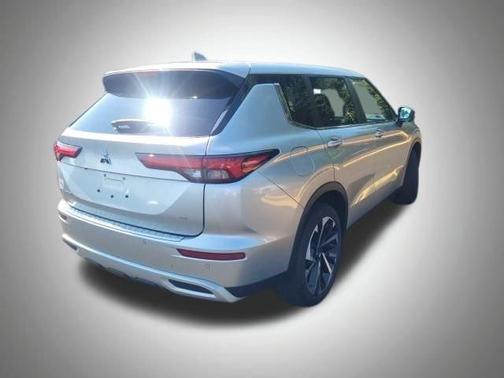 2024 Mitsubishi Outlander SE 2.5 2WD