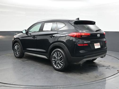 2021 Hyundai TUCSON SEL