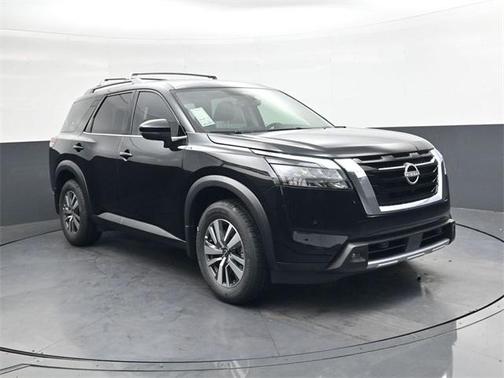 2025 Nissan Pathfinder SL FWD