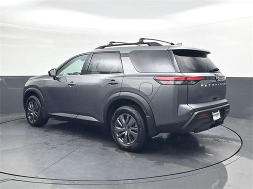 2025 Nissan Pathfinder SV FWD