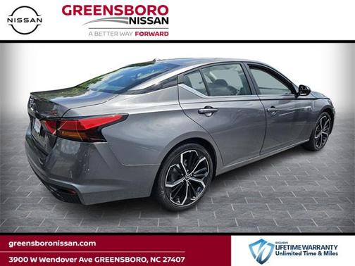 2024 Nissan Altima SR FWD