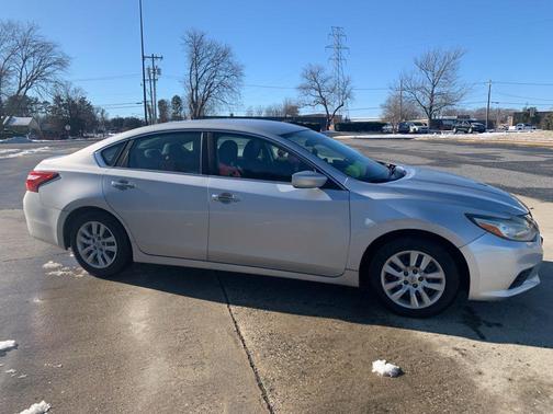 2017 Nissan Altima 2.5 S