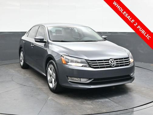 2015 Volkswagen Passat 1.8T Limited Edition