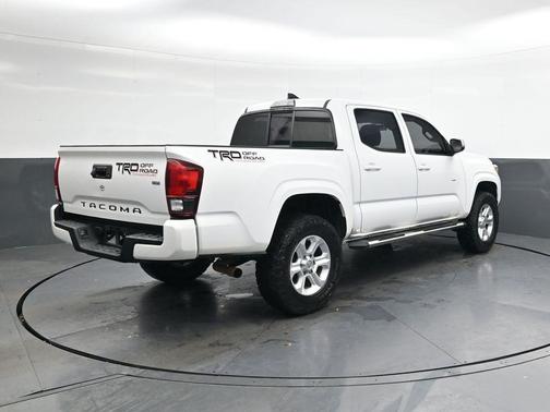 2018 Toyota Tacoma SR