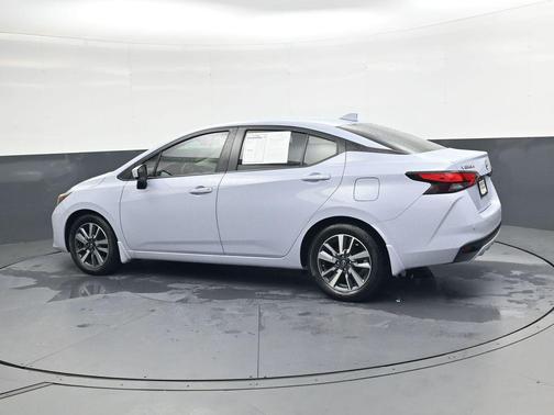 2024 Nissan Versa 1.6 SV