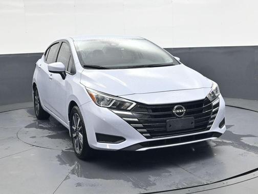 2024 Nissan Versa 1.6 SV