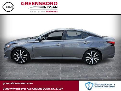 2021 Nissan Altima SR FWD