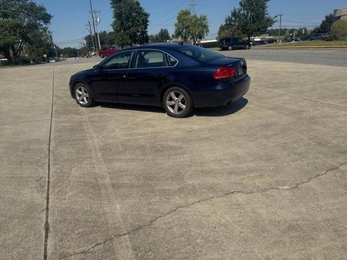 2015 Volkswagen Passat 1.8T Auto SE