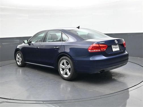 2015 Volkswagen Passat 1.8T Auto SE