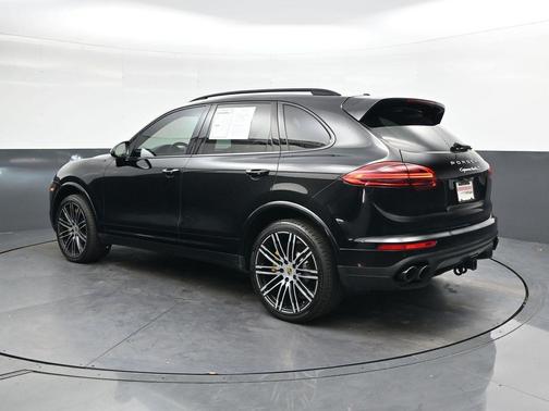2017 Porsche Cayenne Turbo S