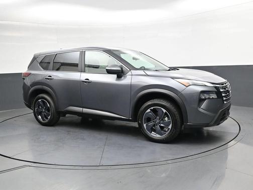 Gun Metallic 2025 Nissan Rogue SV