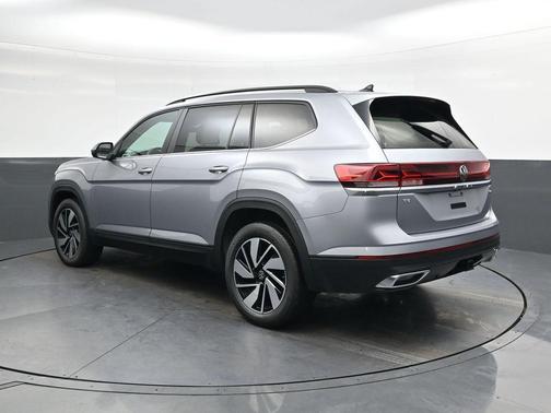 2024 Volkswagen Atlas 2.0T SE w/Technology 4MOTION