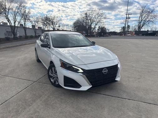 2025 Nissan Altima S FWD