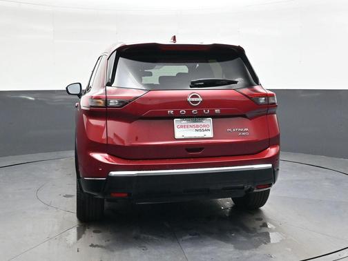 2025 Nissan Rogue Platinum