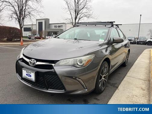 2016 Toyota Camry XSE