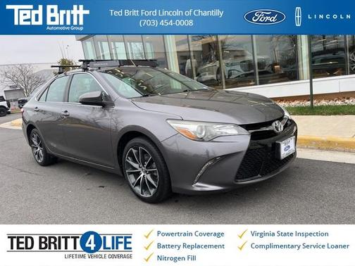 2016 Toyota Camry XSE