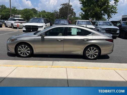 2021 Lexus ES 300h 300H