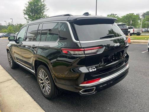 Diamond Black 2025 Jeep Grand Cherokee L Summit