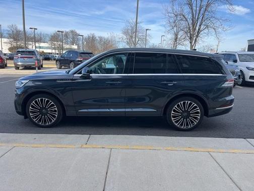 2023 Lincoln Aviator Black Label AWD