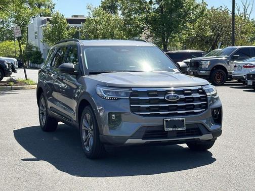 Carbonized Gray Metallic 2026 Ford Explorer Active