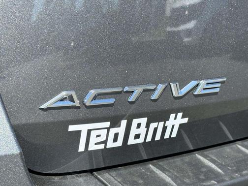 Carbonized Gray Metallic 2026 Ford Explorer Active