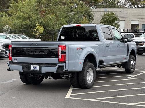 2026 Ford F-350 Platinum