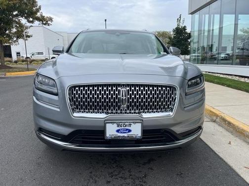 2021 Lincoln Nautilus Reserve
