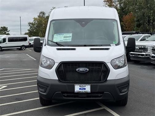 2025 Ford Transit-250 148 WB Medium Roof Cargo