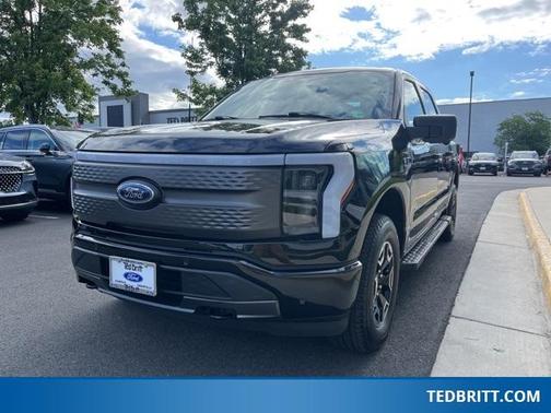 2023 Ford F-150 Lightning XLT