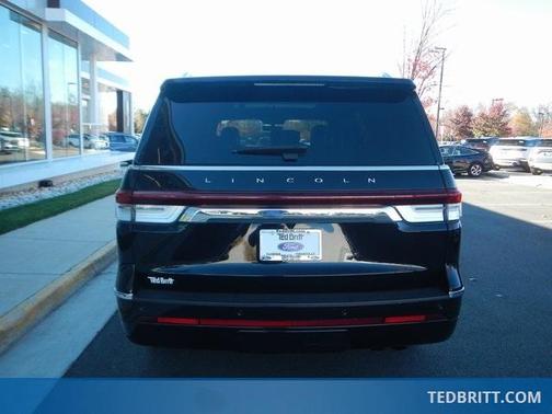 2022 Lincoln Navigator Reserve