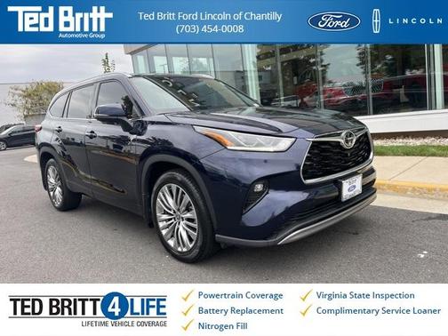 2022 Toyota Highlander Platinum