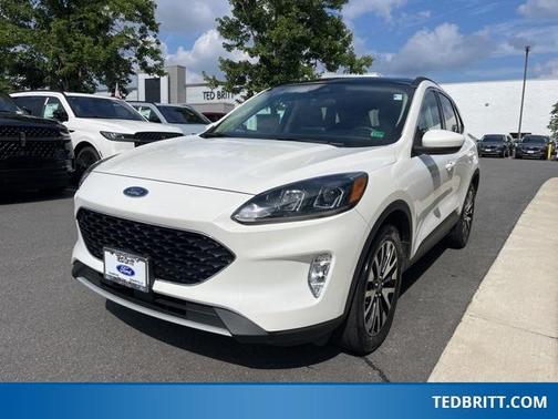 2020 Ford Escape SEL