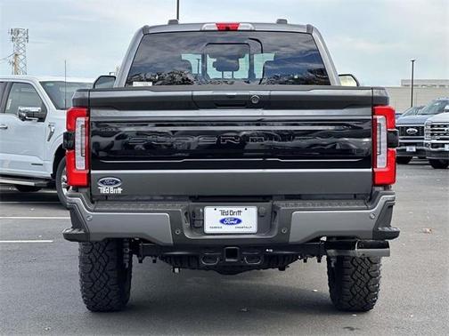 2026 Ford F-350 Platinum