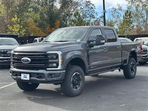 2026 Ford F-350 Platinum