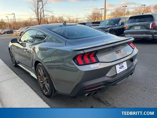 2024 Ford Mustang GT Premium
