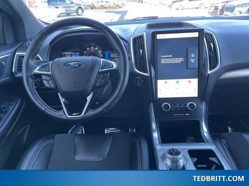 2022 Ford Edge ST