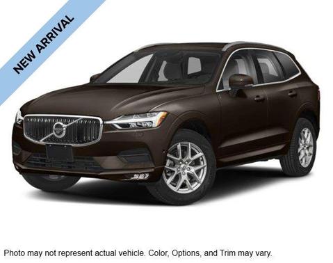 Gray Metallic 2018 Volvo XC60 T6 Inscription