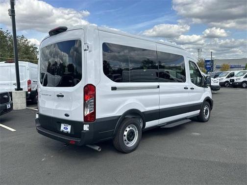 2025 Ford Transit-350 XL