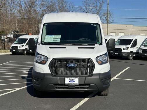 2025 Ford Transit-250 148 WB Medium Roof Cargo