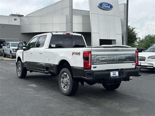 2025 Ford F-350 King Ranch