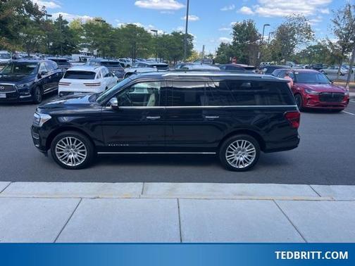 2022 Ford Expedition Max Platinum