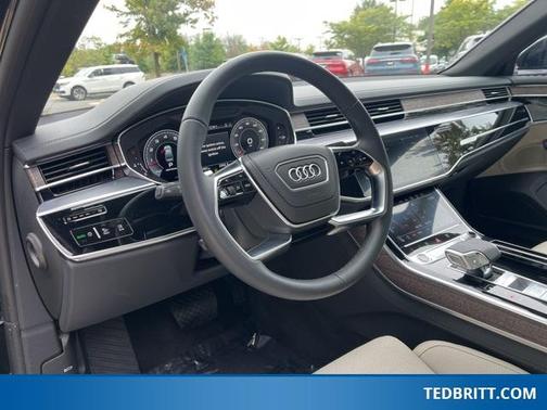 2024 Audi A8 L 55