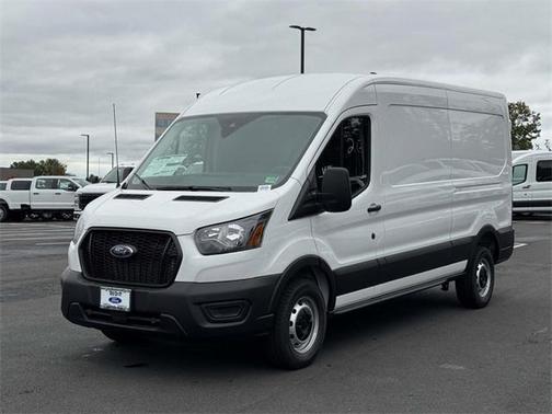 2025 Ford Transit-250 148 WB Medium Roof Cargo